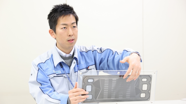 燃料電池コア部品の開発に挑戦