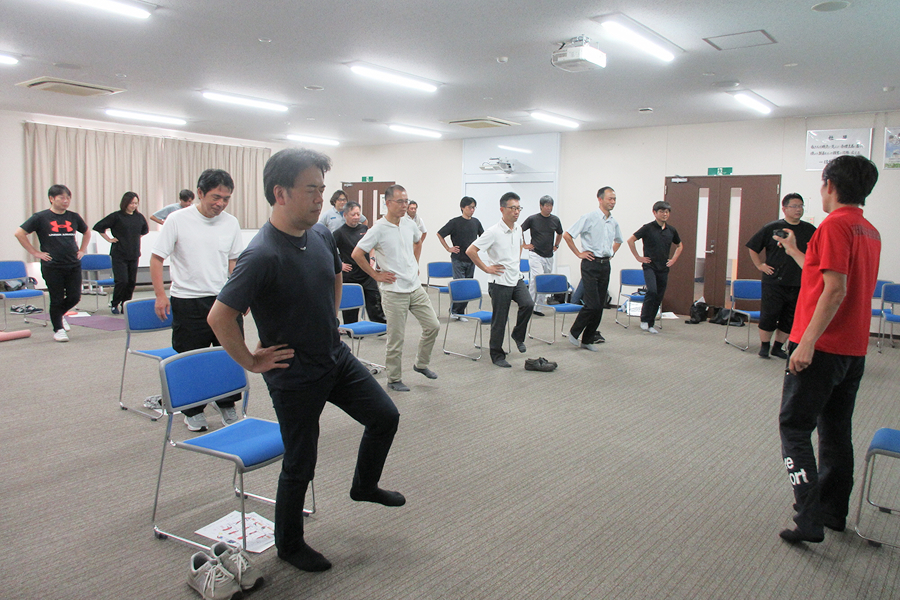 ミドル層従業員への心身の健康教育（体力づくり）